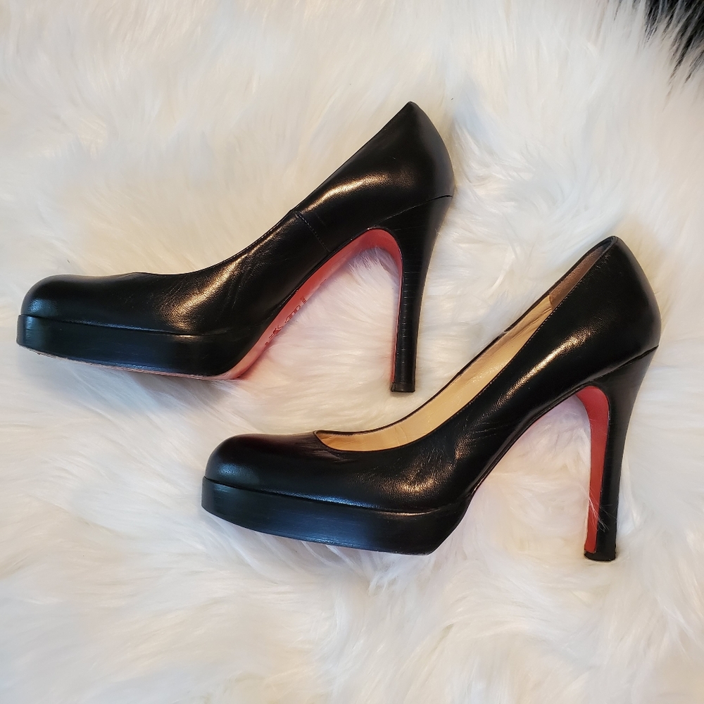 Authentic Sz39 Black Christian Louboutin HH Pumps